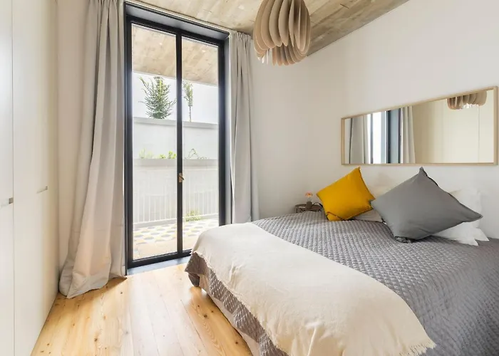 Διαμέρισμα Majestic W/ Patio By Lovelystay