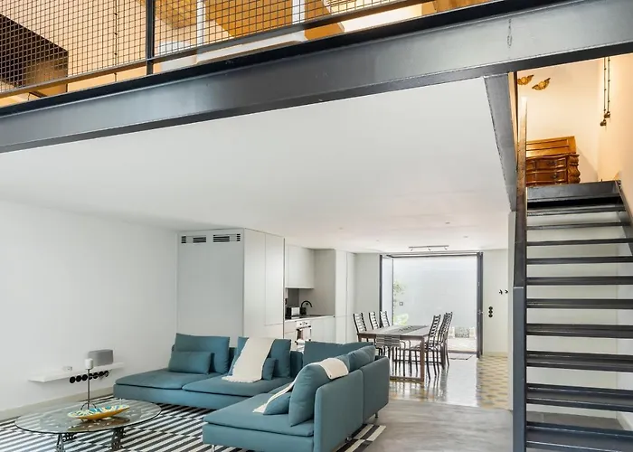 Διαμέρισμα Majestic W/ Patio By Lovelystay