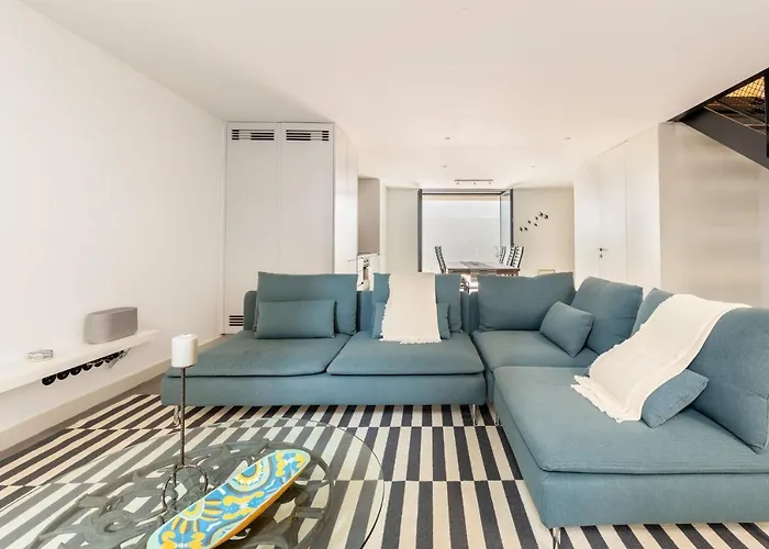 Majestic W/ Patio By Lovelystay Lisboa